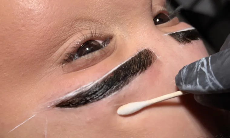 Le regard s'installe chez GLOW Studio à Alfortville, Alfortville, GLOW STUDIO